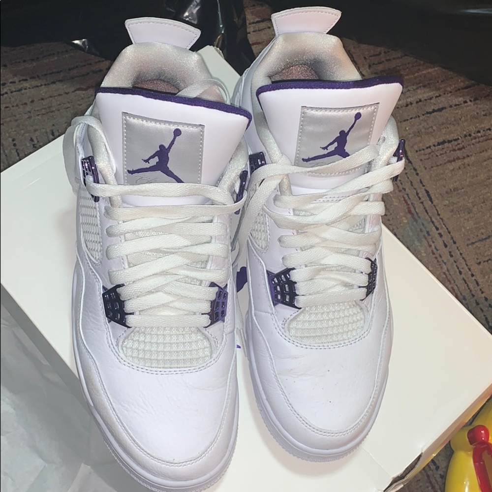 Jordan Retro 4s